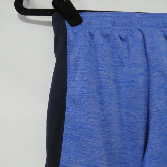 UNDER ARMOUR - Heat Gear - Loose | Youth Medium | Blue Sport Shorts with Logo - Picture 9 of 14